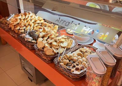 arraial-desayuno-mostrador